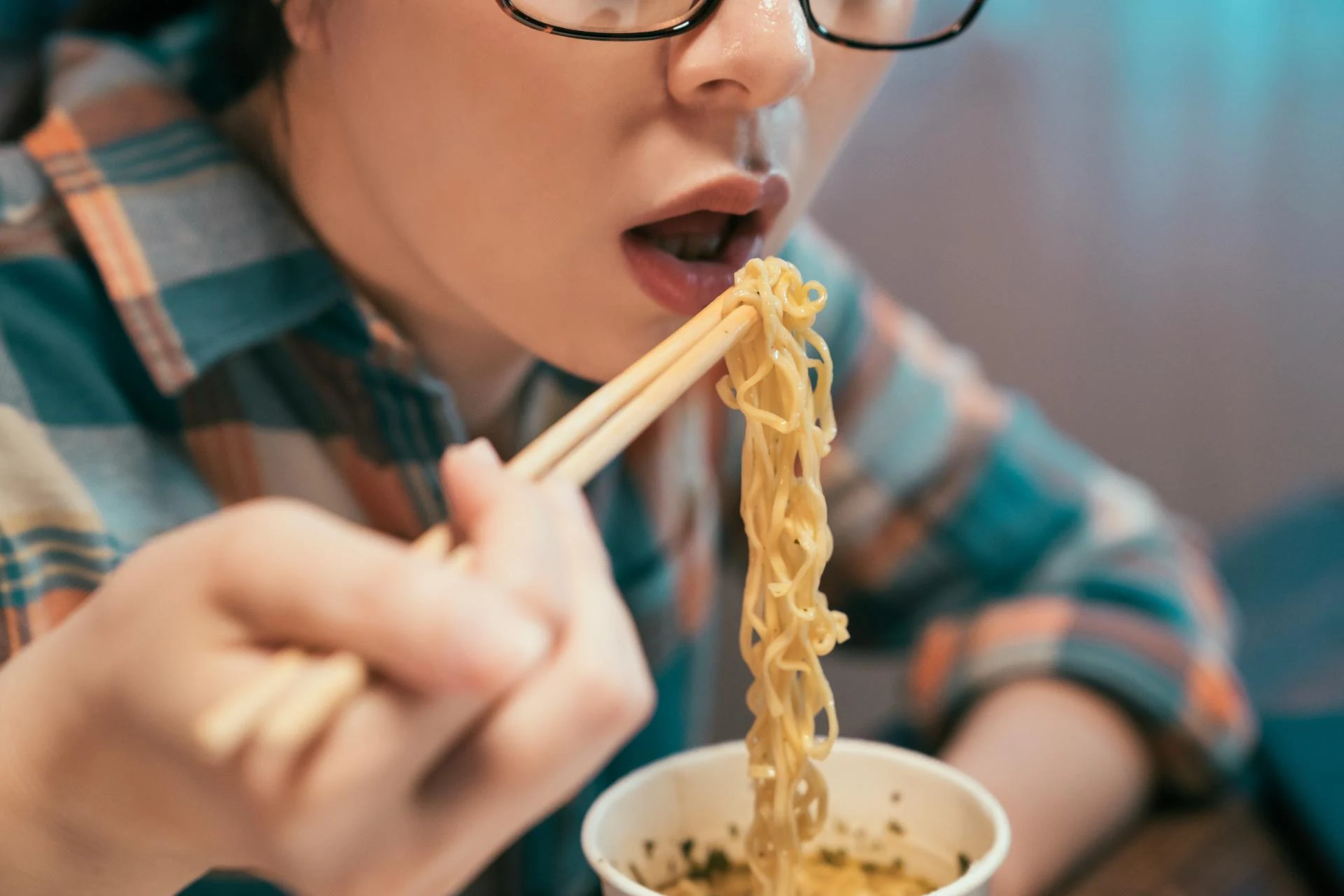 불규칙한 식사가 자궁 근종의 원인? — 차차여성의원 내몸이야기 이미지 2